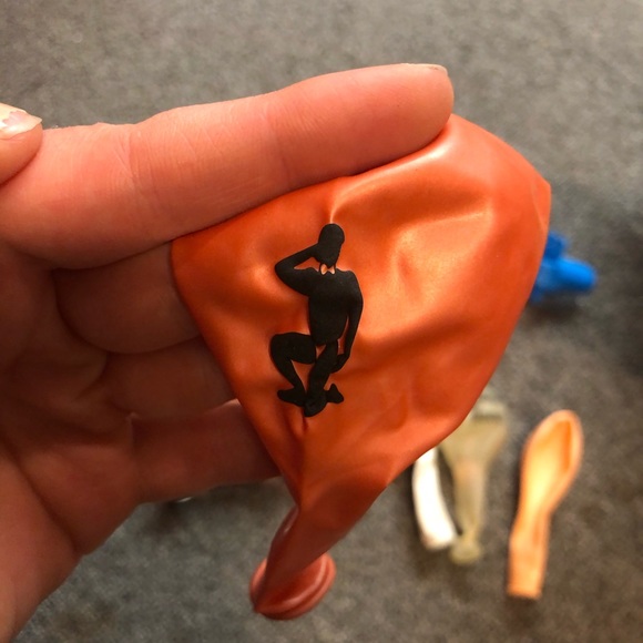 Bachelorette Balloon Arch Kit - Picture 5 of 6